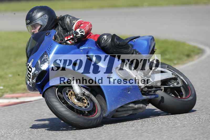 /Archiv-2025/44 09.08.2025 Plüss Moto Sport ADR/Einsteiger/366